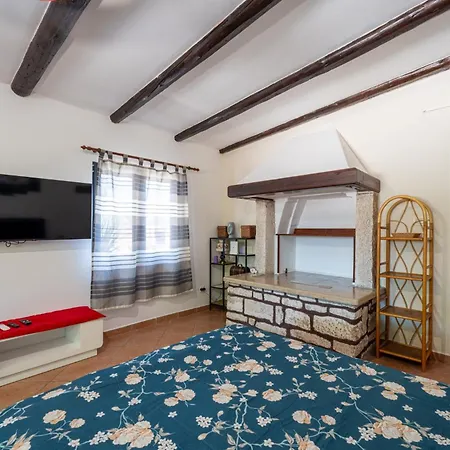 Haus Lilly In - Haus Fuer 2-3 Personen Villa Muntić