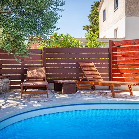Haus Lilly In - Haus Fuer 2-3 Personen Villa Muntić